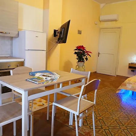 Villa Laura Apartment-3